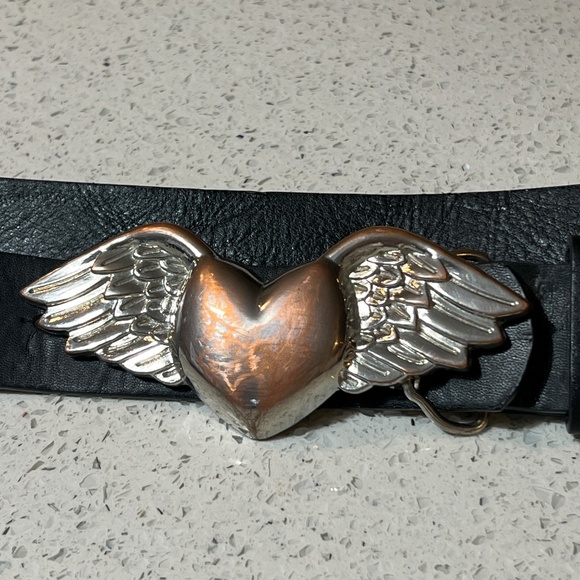 Winged Heart Buckle on Dark Brown Leather Belt 1 1/2" Wide - Picture 2 of 10